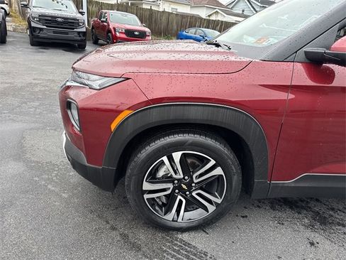 Used 2023 Chevrolet TrailBlazer LT image 9