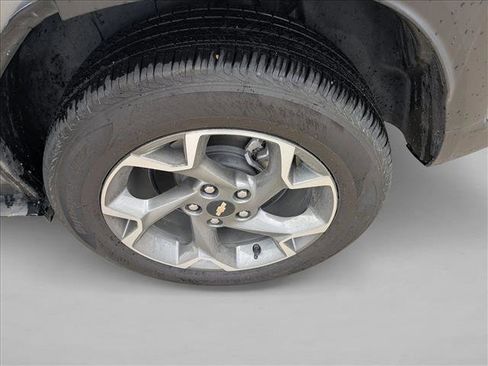 Used 2025 Chevrolet Trax LT image 20