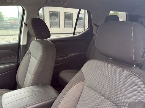 Used 2020 Chevrolet Traverse LS AWD/4WD image 15