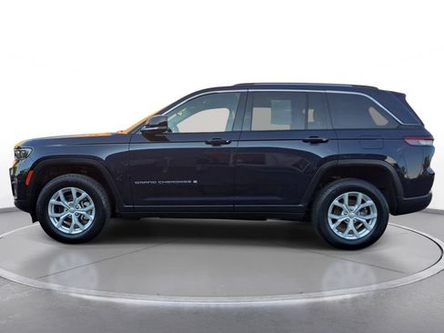 Certified 2023 Jeep Grand Cherokee Limited AWD/4WD image 8