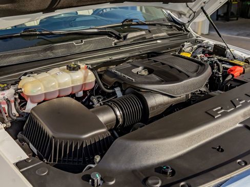 Used 2025 RAM 1500 Tungsten w/ Off Road Group image 41