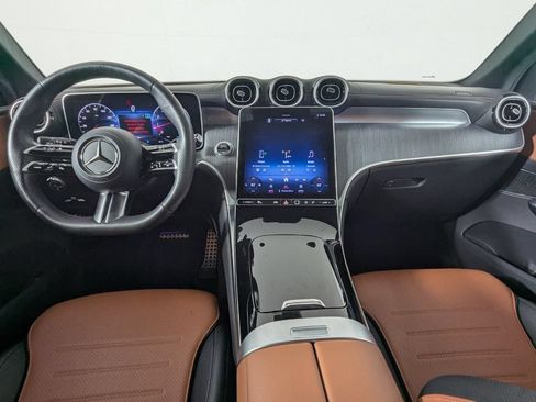 Used 2023 Mercedes-Benz GLC 300 image 13