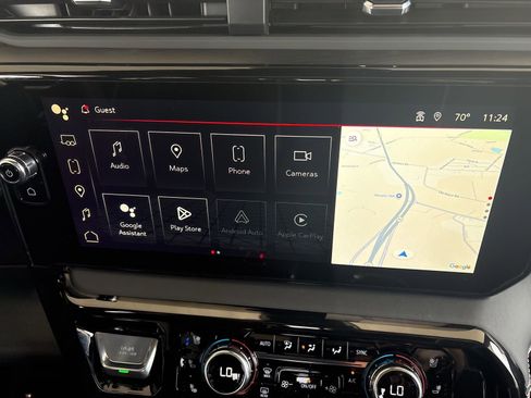 New 2026 GMC Sierra 1500 AT4X w/ LPO, Black Badging Package image 24