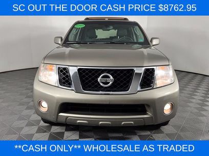 Used 2008 Nissan Pathfinder SE w/ Premium Pkg