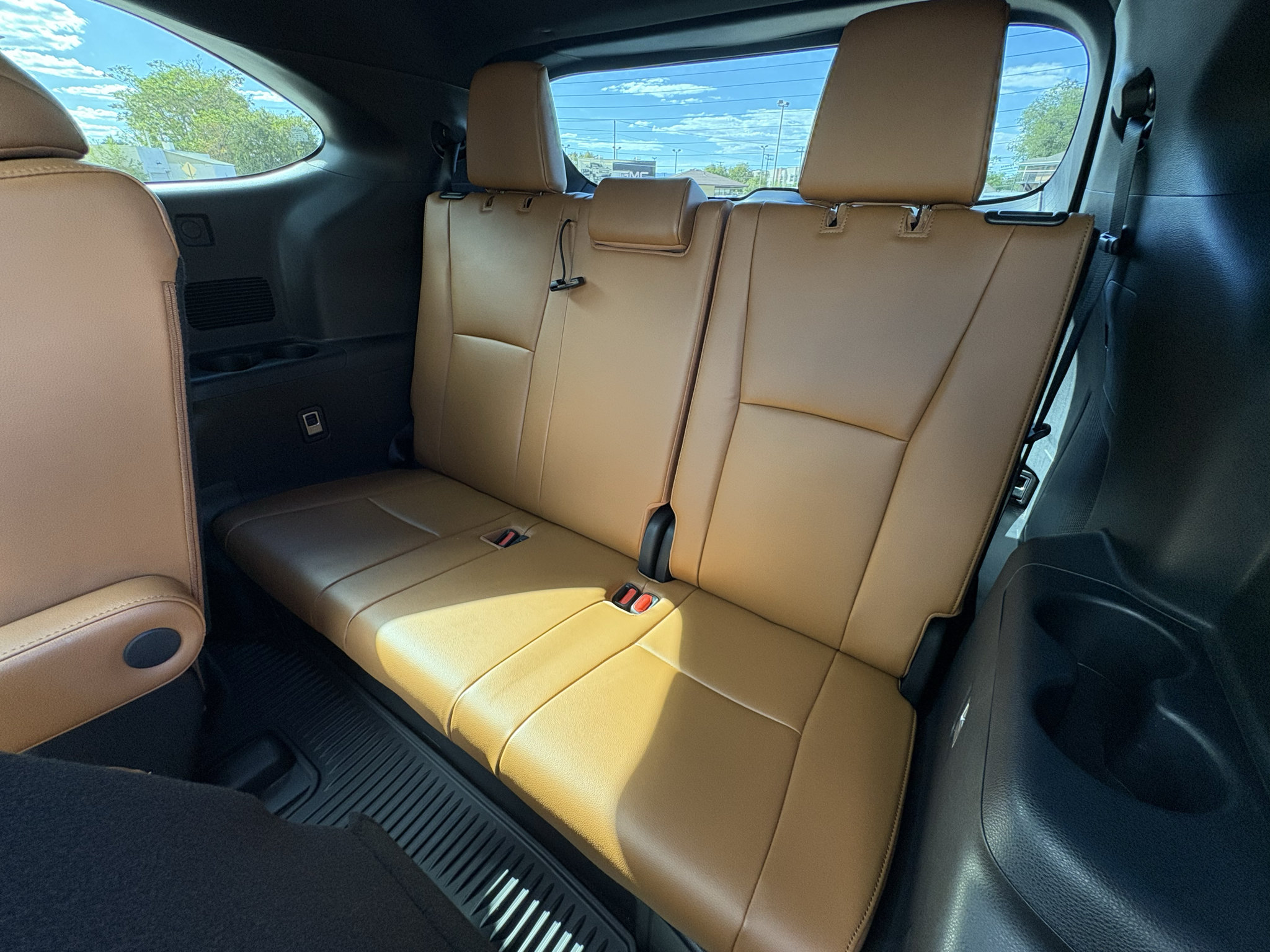 Used 2022 Toyota Highlander Platinum AWD/4WD image 22