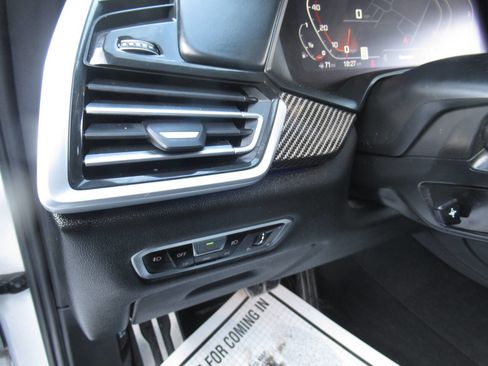 Used 2021 BMW X5 M50i w/ Executive Package image 26