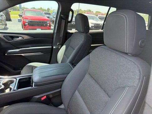 Used 2024 Chevrolet Traverse LS w/ LPO, Floor Liner Package FWD image 10