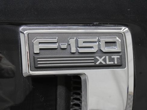 Used 2022 Ford F150 XLT image 42