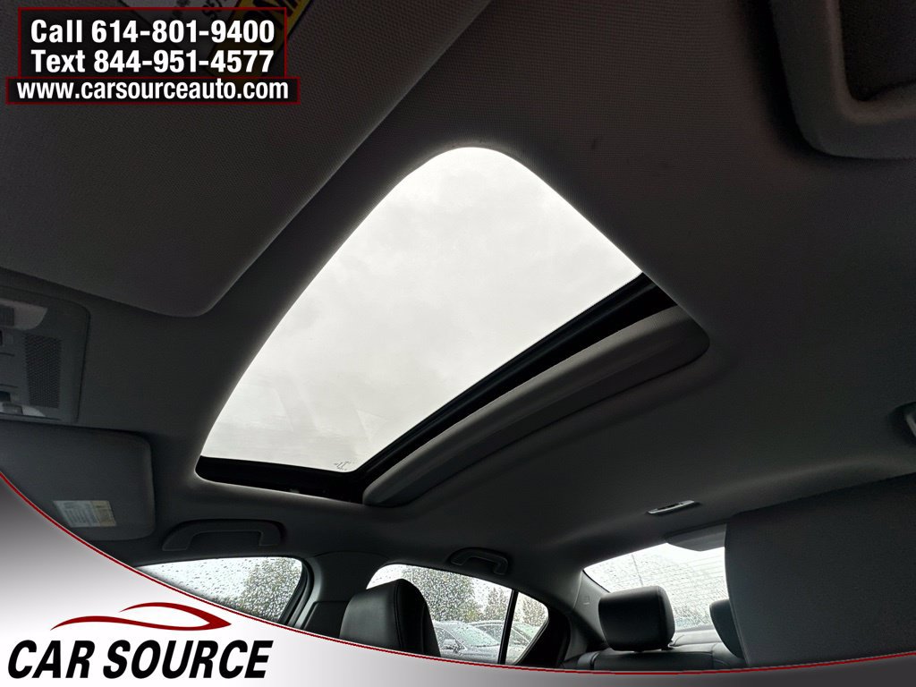 Used 2018 Acura ILX w/ AcuraWatch Plus Package FWD image 18