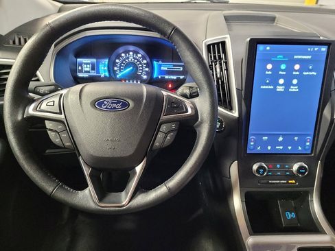 Used 2024 Ford Edge SEL image 22