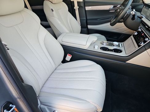 Certified 2026 Genesis GV80 2.5T Select AWD/4WD image 18