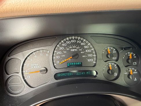 Used 2004 GMC Sierra 1500 W/T RWD image 12