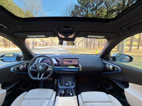 New 2026 BMW X3 xDrive30 w/ M Sport Package image 2