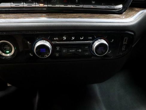 Used 2023 GMC Sierra 1500 SLE AWD/4WD image 31