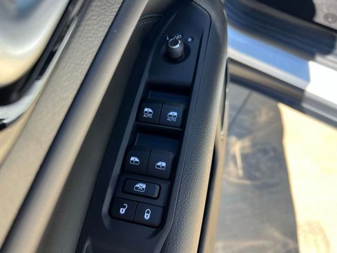 New 2026 Jeep Compass Limited AWD/4WD image 11