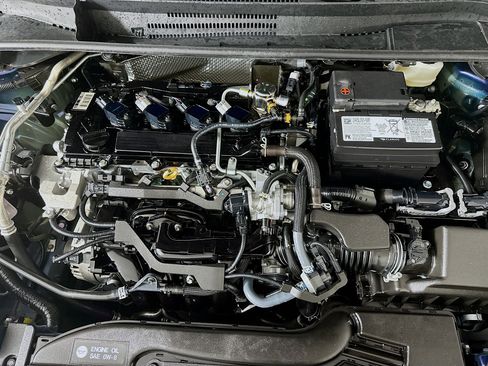 Used 2025 Toyota Corolla LE FWD image 30