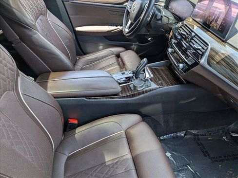 Used 2021 BMW 540i xDrive AWD/4WD image 21