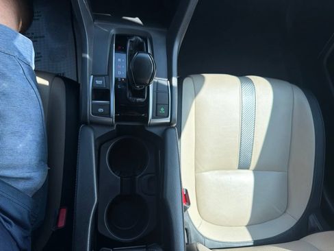 Used 2019 Honda Civic EX-L image 32