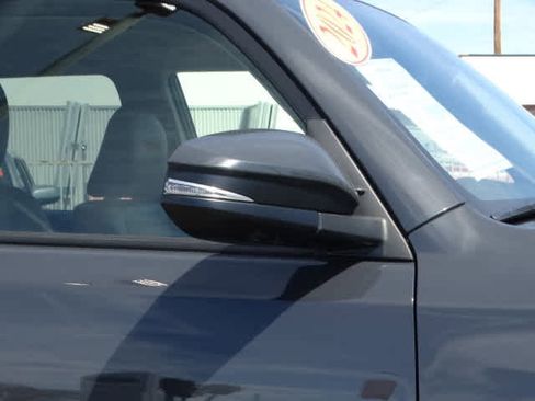 Used 2024 Toyota 4Runner TRD Off-Road Premium w/ Off Road Premium Plus Package image 7