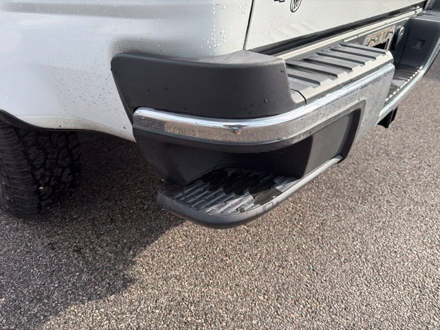 Used 2018 Chevrolet Colorado W/T RWD image 29