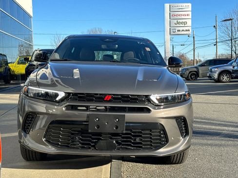 New 2024 Dodge Hornet R/T Plus w/ Tech Pack Plus w/o Parking image 37