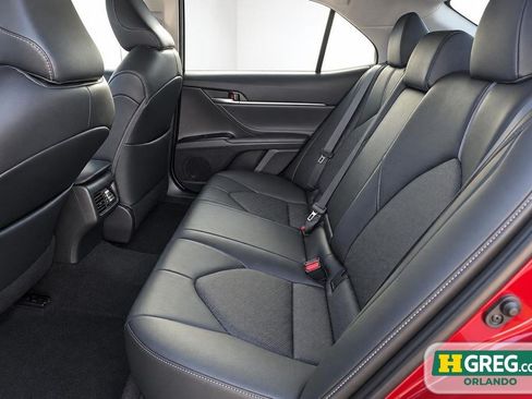 Used 2018 Toyota Camry XSE w/ Driver Assist Package FWD image 11
