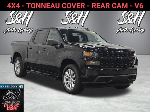 Used 2020 Chevrolet Silverado 1500 Custom w/ Custom Value Package AWD/4WD image 1