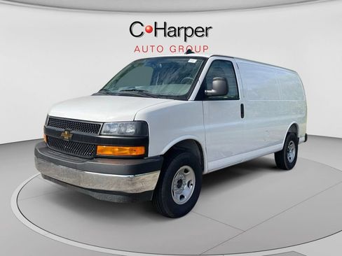 New 2025 Chevrolet Express 3500 w/ Driver Convenience Package RWD image 7