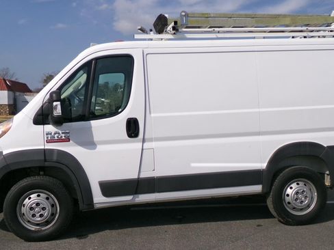 Used 2017 RAM ProMaster 1500 image 2