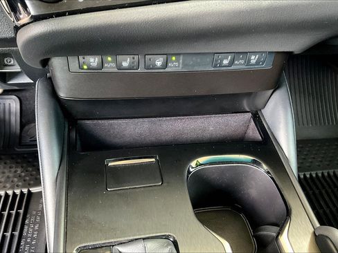 Used 2024 Lexus ES 350 w/ Premium Package FWD image 15