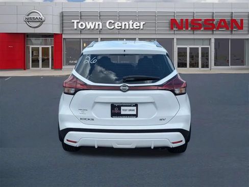 Certified 2024 Nissan Kicks SV FWD image 6