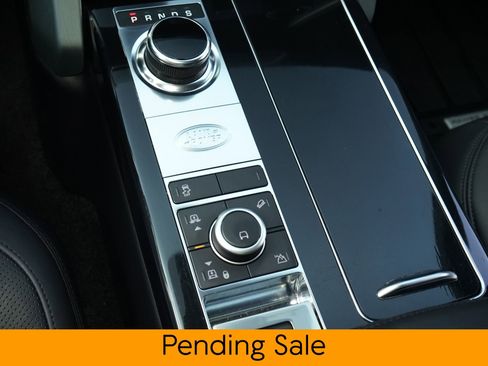 Used 2019 Land Rover Range Rover HSE image 21
