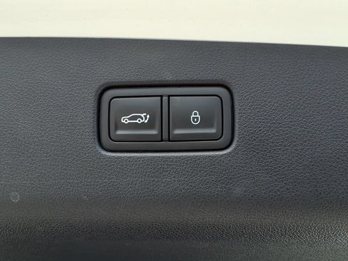 Used 2026 Genesis GV70 2.5T AWD/4WD image 21