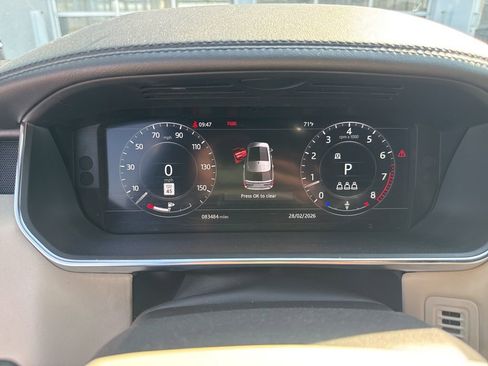 Used 2020 Land Rover Range Rover HSE image 10