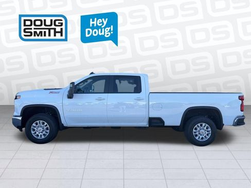 New 2026 Chevrolet Silverado 3500 LT w/ Safety Package AWD/4WD image 3
