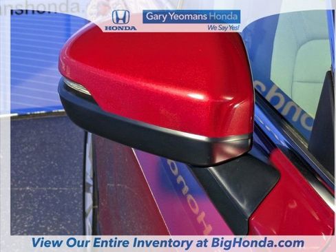 Used 2025 Honda CR-V LX image 14