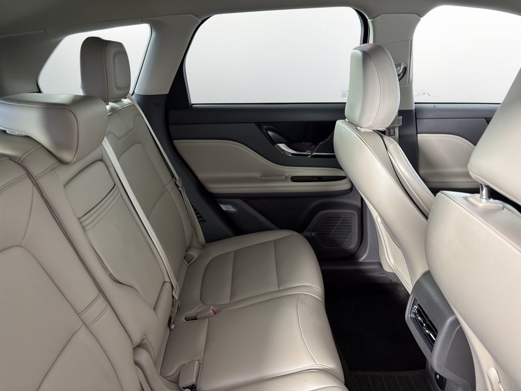 Used 2021 Lincoln Corsair FWD w/ Convenience Package image 29