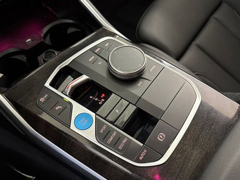 Certified 2023 BMW i4 eDrive35 image 19