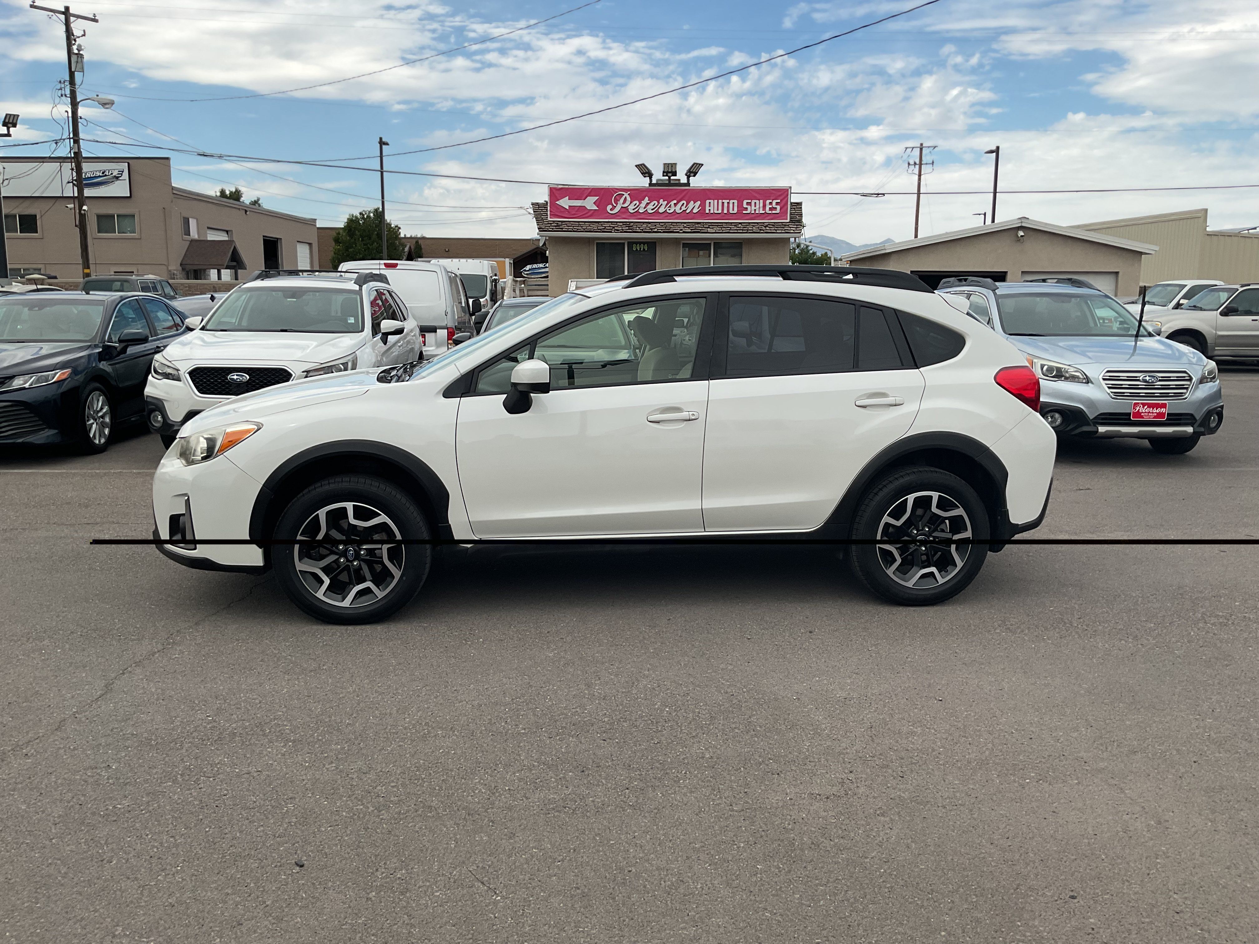 Used 2017 Subaru Crosstrek 2.0i Premium AWD/4WD image 6