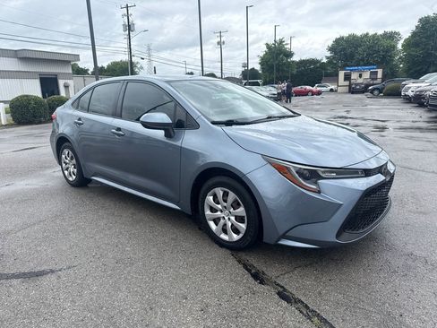 Used 2021 Toyota Corolla LE FWD image 39