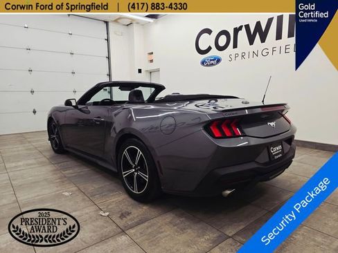 Used 2025 Ford Mustang Premium RWD image 4