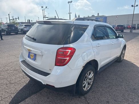 Used 2017 Chevrolet Equinox LT w/ Convenience Package image 10