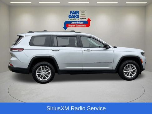 Certified 2021 Jeep Grand Cherokee L Laredo w/ Luxury Tech Group I AWD/4WD image 7