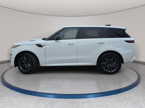 New 2026 Land Rover Range Rover Sport Dynamic SE AWD/4WD image 8