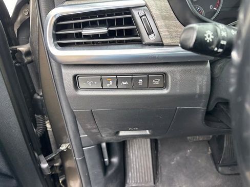Used 2022 Kia Telluride EX w/ EX Premium Package AWD/4WD image 18