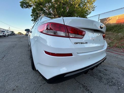 Used 2019 Kia Optima LX image 23
