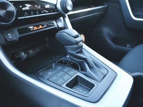 New 2025 Toyota RAV4 LE image 22