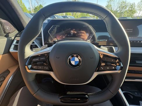 Used 2026 BMW 330i xDrive Sedan image 17