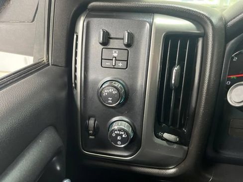 Used 2018 Chevrolet Silverado 1500 LT w/ All Star Edition AWD/4WD image 50