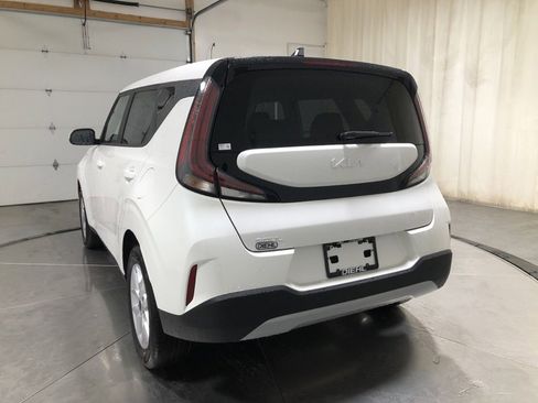 New 2025 Kia Soul LX w/ LX Technology Package image 5